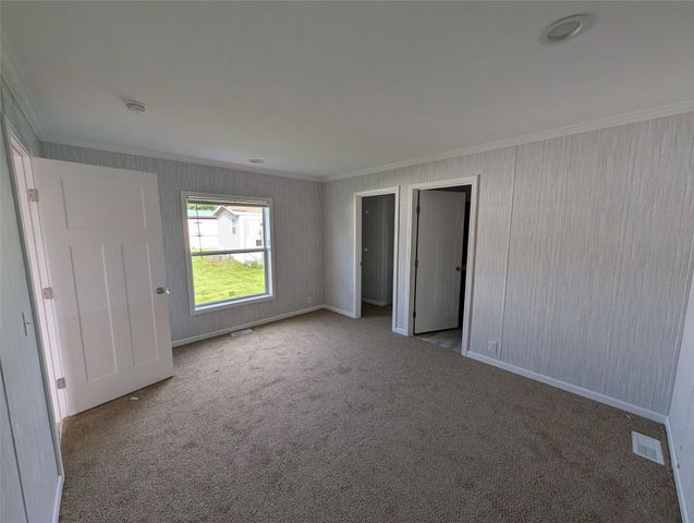 5149 HENDERSON Road 83, Erie, PA 16509