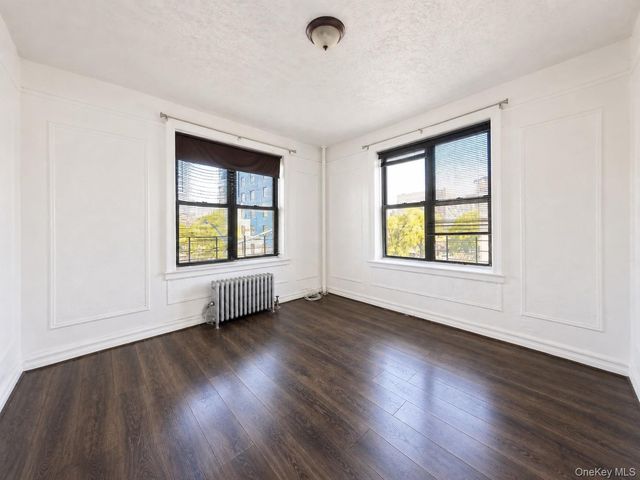 700 Oakland Place 3A, Bronx, NY 10457