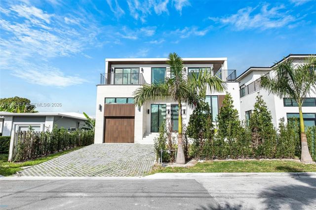 9280 Byron Ave, Surfside, FL 33154