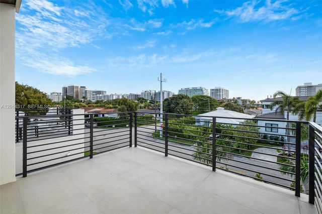 9280 Byron Ave, Surfside, FL 33154