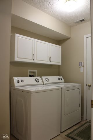 6036 Riva Ridge Drive, Indianapolis, IN 46237