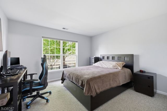 156 Old Farm Dr, Allamuchy Twp., NJ 07838