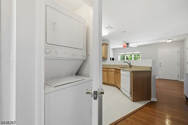 156 Old Farm Dr, Allamuchy Twp., NJ 07838
