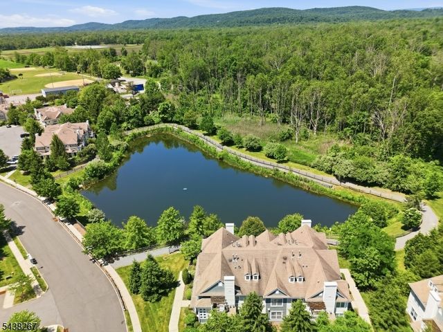 156 Old Farm Dr, Allamuchy Twp., NJ 07838
