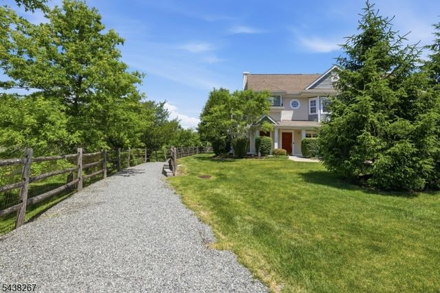 156 Old Farm Dr, Allamuchy Twp., NJ 07838