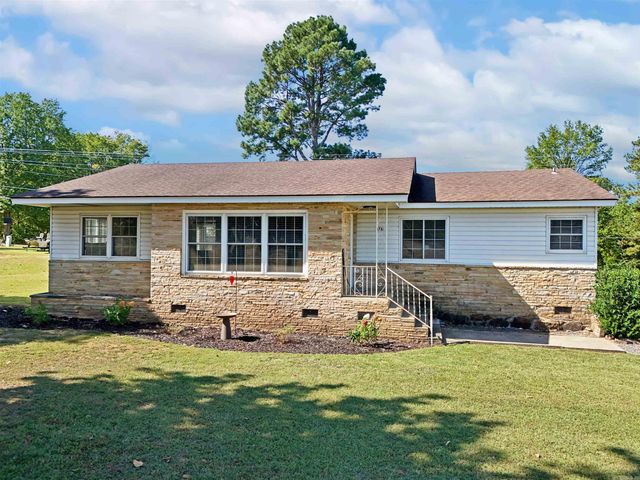 176 W James Road, Clinton, AR 72031