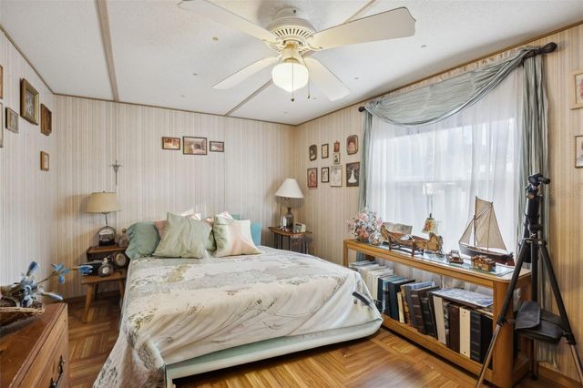 100 WATERWAY AVENUE, Satsuma, FL 32189