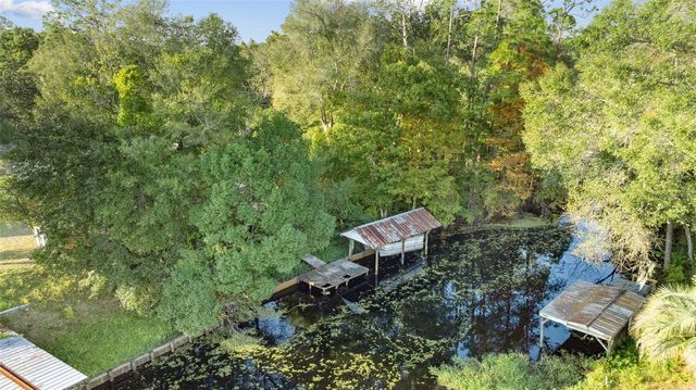 100 WATERWAY AVENUE, Satsuma, FL 32189