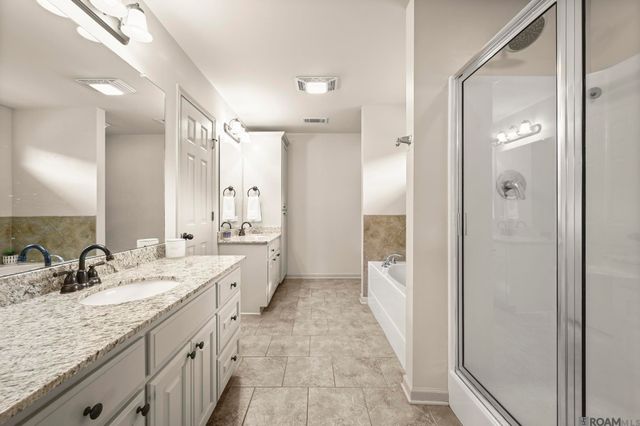 38513 East Court, Prairieville, LA 70769