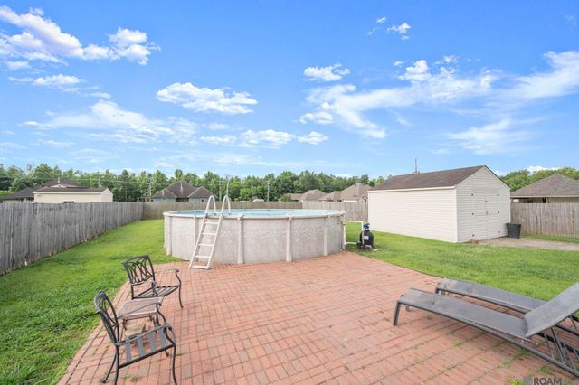 38513 East Court, Prairieville, LA 70769
