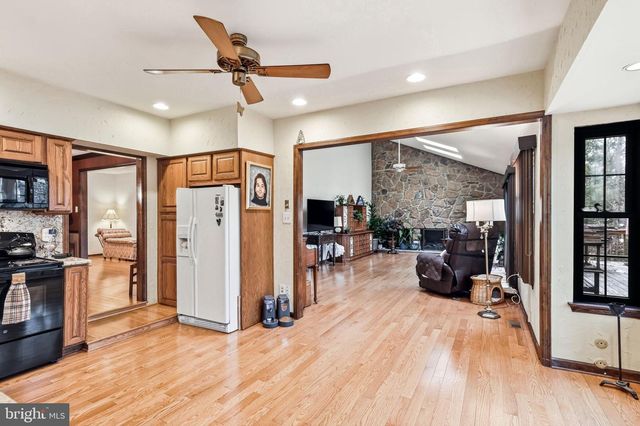 16 WESTBROOKE CT, Voorhees, NJ 08043