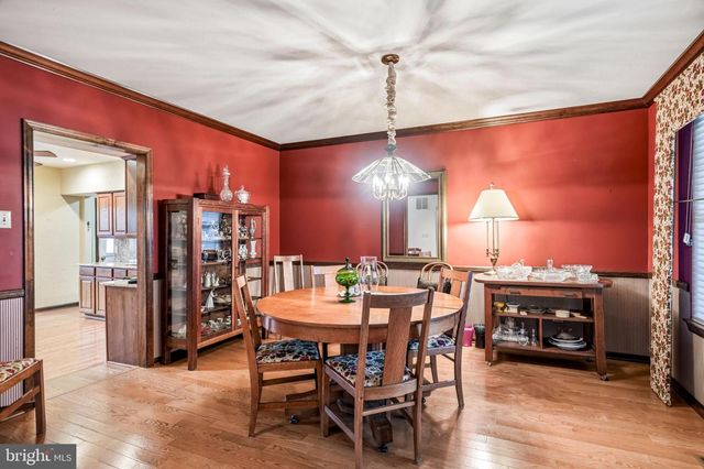 16 WESTBROOKE CT, Voorhees, NJ 08043