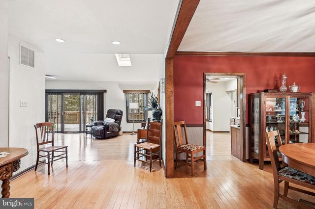 16 WESTBROOKE CT, Voorhees, NJ 08043