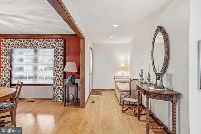 16 WESTBROOKE CT, Voorhees, NJ 08043