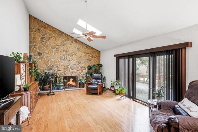 16 WESTBROOKE CT, Voorhees, NJ 08043