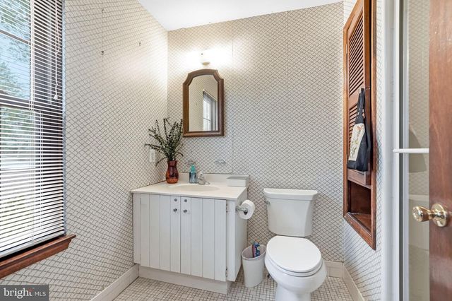 16 WESTBROOKE CT, Voorhees, NJ 08043