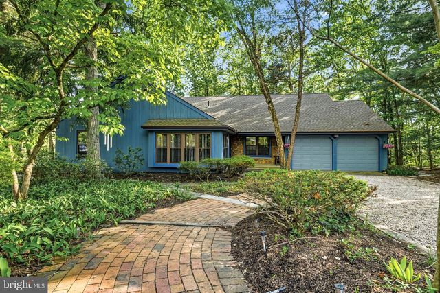 16 WESTBROOKE CT, Voorhees, NJ 08043