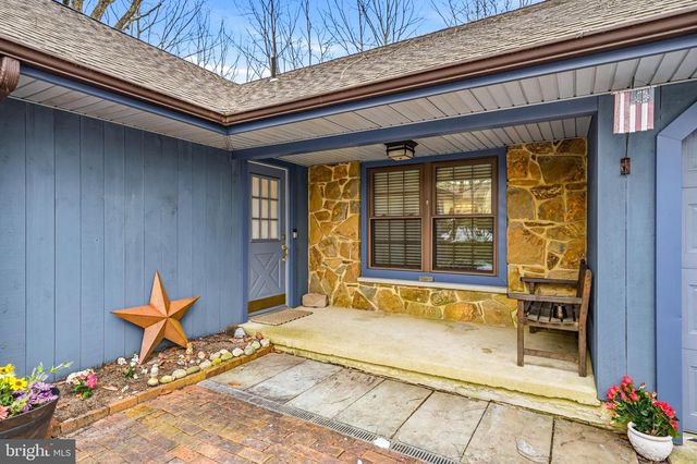 16 WESTBROOKE CT, Voorhees, NJ 08043