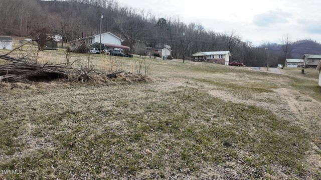 123 Valley View Drive, Rogersville, TN 37857