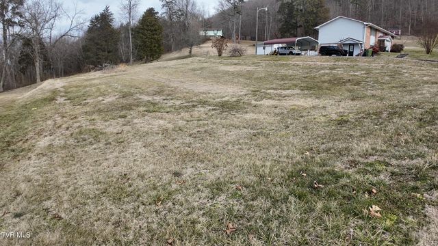 123 Valley View Drive, Rogersville, TN 37857