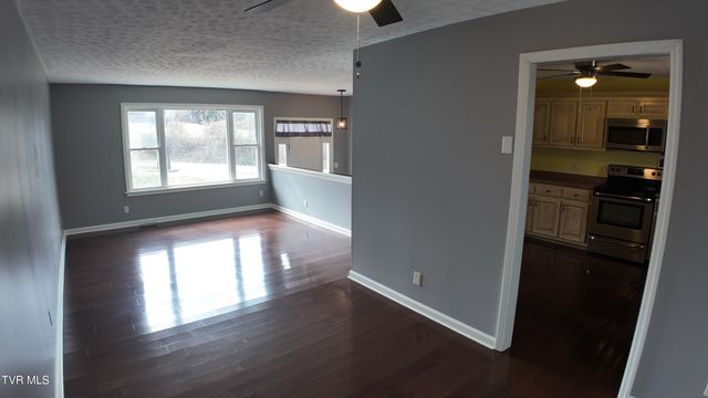 123 Valley View Drive, Rogersville, TN 37857