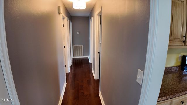 123 Valley View Drive, Rogersville, TN 37857