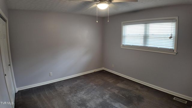 123 Valley View Drive, Rogersville, TN 37857