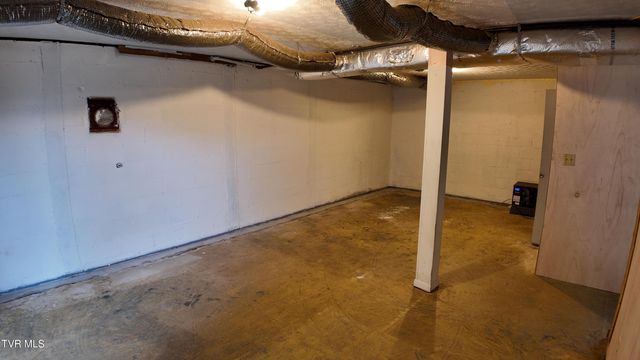 123 Valley View Drive, Rogersville, TN 37857