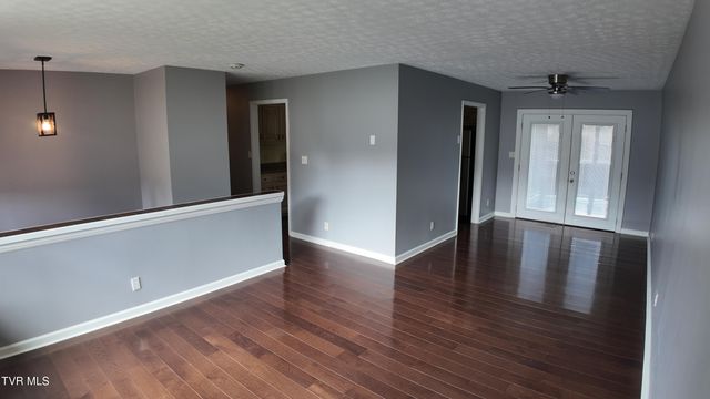 123 Valley View Drive, Rogersville, TN 37857