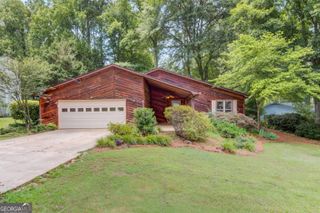 498 Candlewick Lane, Lilburn, GA 30047