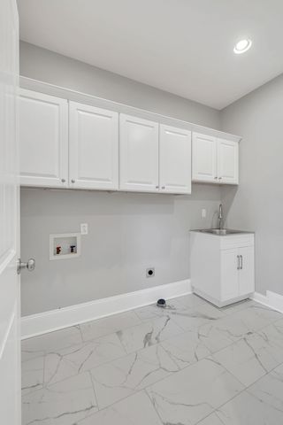 953 Warrior Dr, Murfreesboro, TN 37128