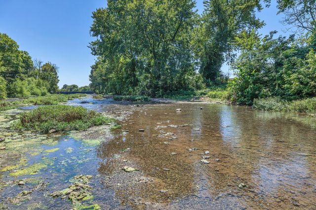 953 Warrior Dr, Murfreesboro, TN 37128