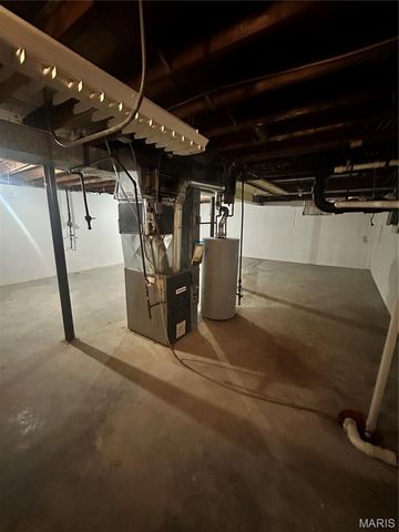 10042 Lilac Avenue, Riverview, MO 63137