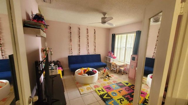 3853 N Carambola Circle N 29141, Coconut Creek, FL 33066