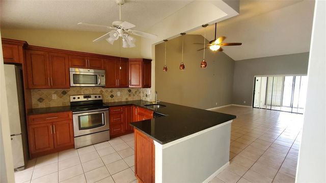 3853 N Carambola Circle N 29141, Coconut Creek, FL 33066