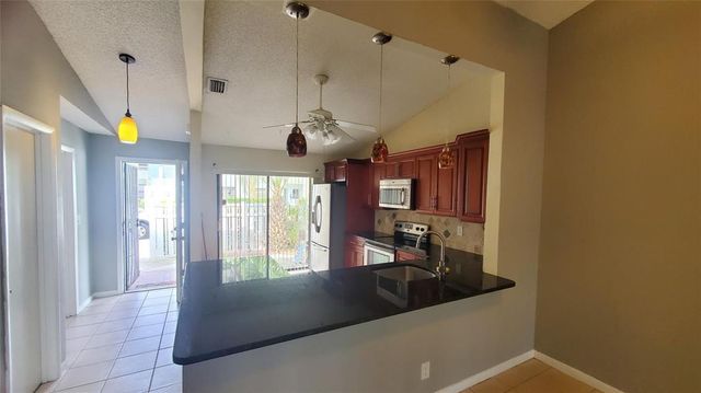 3853 N Carambola Circle N 29141, Coconut Creek, FL 33066