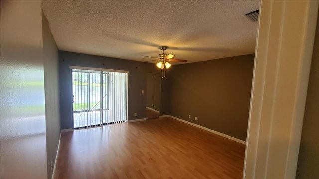 3853 N Carambola Circle N 29141, Coconut Creek, FL 33066