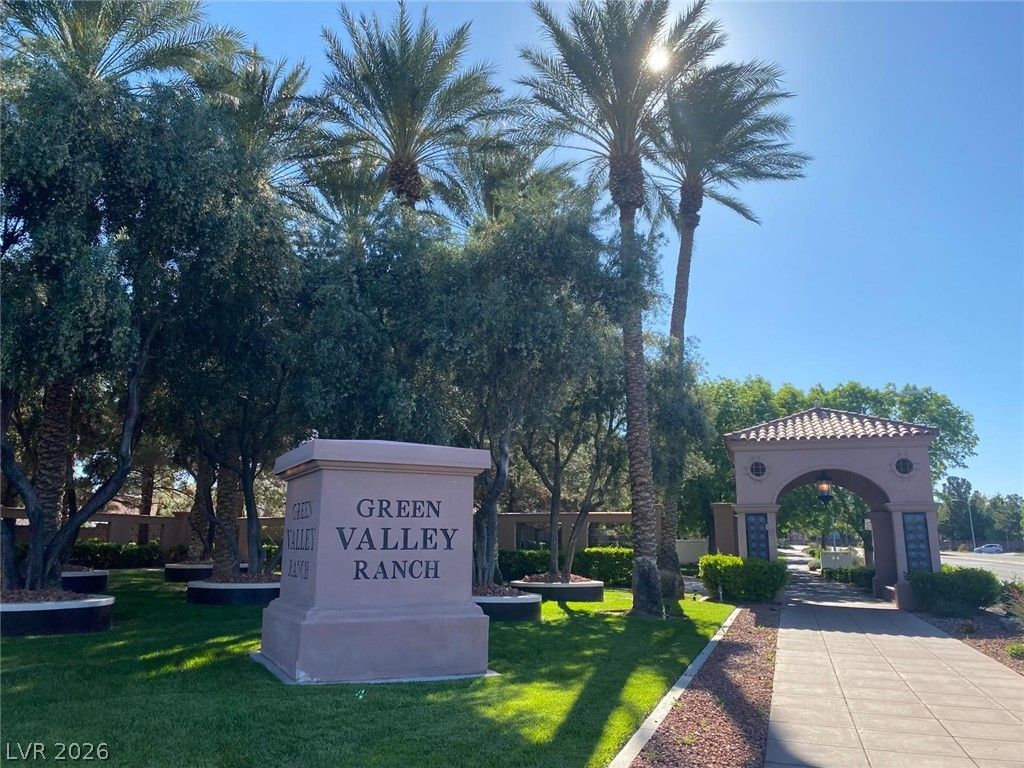 5 Alyson Pond Circle, Henderson, NV 89012 — photo 4