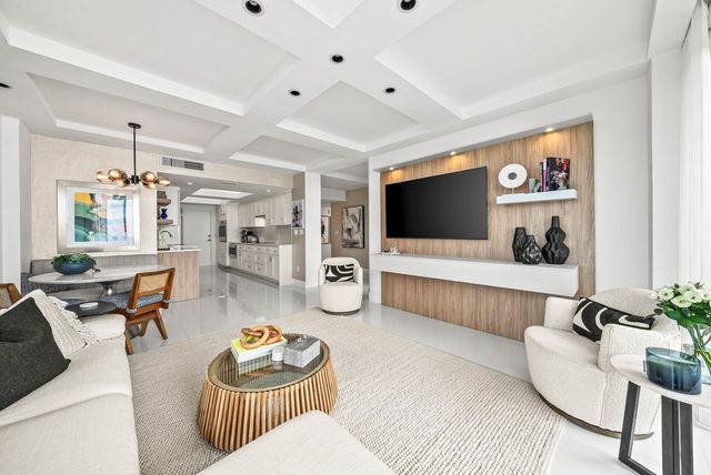 700 S Ocean Boulevard 705, Boca Raton, FL 33432