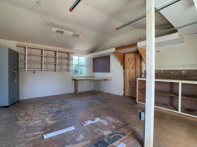 9161 Emerald Grove Avenue, Lakeside, CA 92040