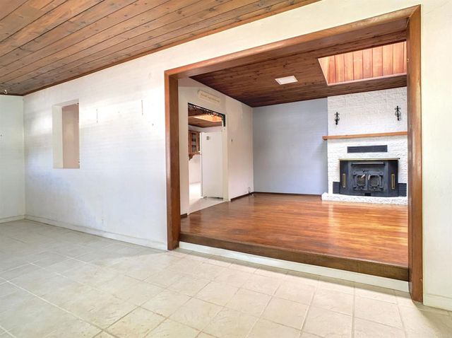 9161 Emerald Grove Avenue, Lakeside, CA 92040