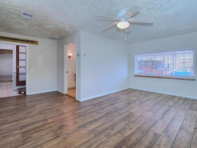 9161 Emerald Grove Avenue, Lakeside, CA 92040