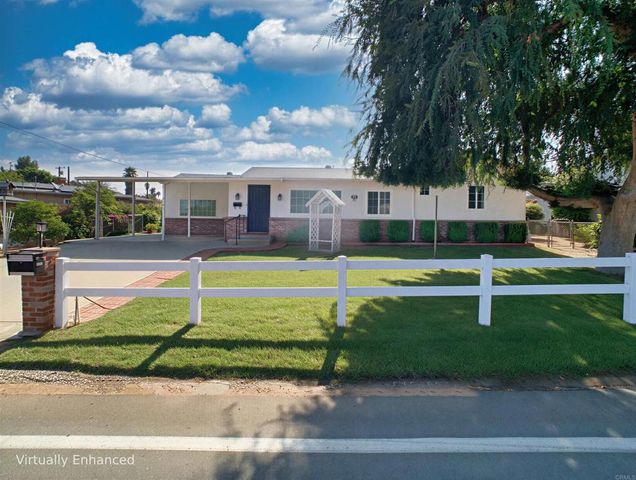 9161 Emerald Grove Avenue, Lakeside, CA 92040