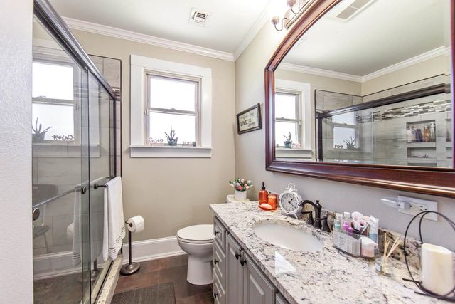 311 Fourth St, Lockport, LA 70374