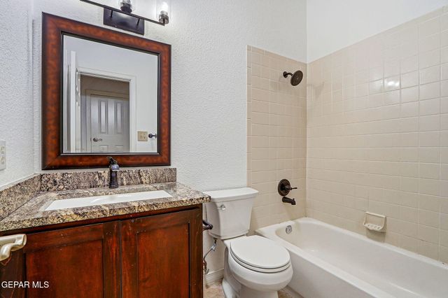 415 MERCER Lane, Horizon City, TX 79928