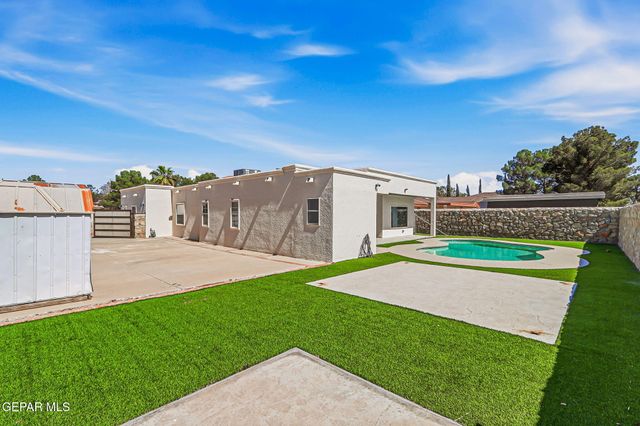 415 MERCER Lane, Horizon City, TX 79928