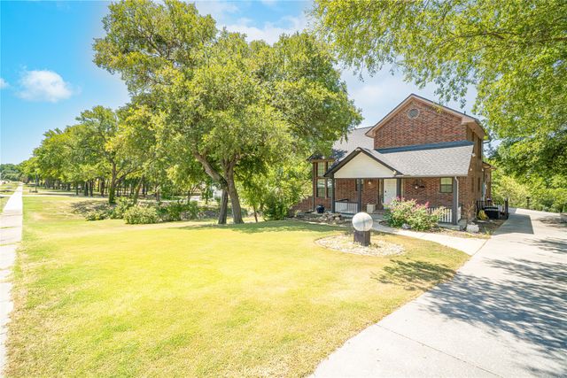 2460 Waterstone Drive, Cedar Hill, TX 75104
