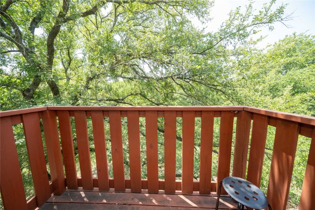 2460 Waterstone Drive, Cedar Hill, TX 75104