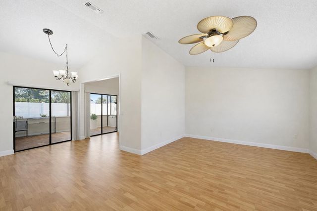 406 Lakewood Court 4a, Jupiter, FL 33458