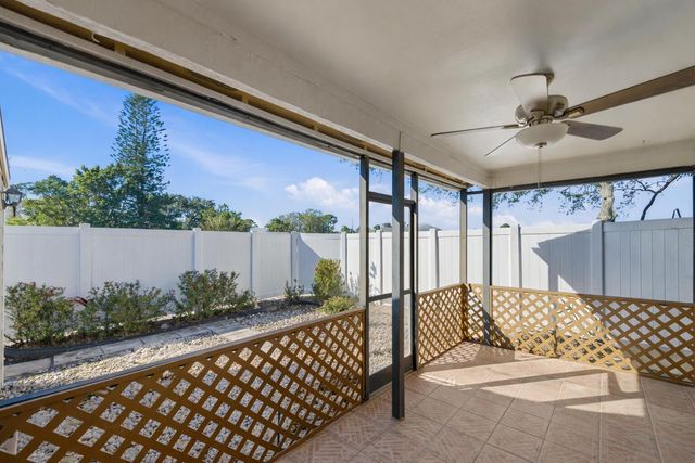 406 Lakewood Court 4a, Jupiter, FL 33458